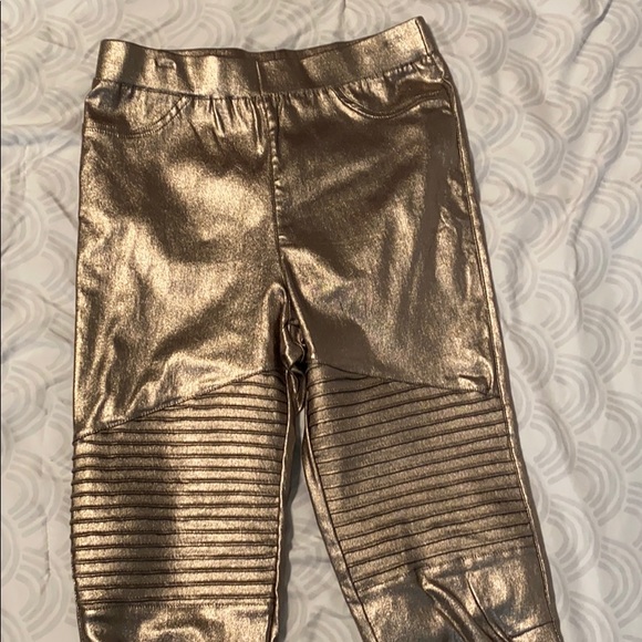 Gold pants - Picture 3 of 3